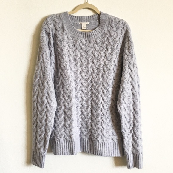 H&M Sweaters - H&M Cable Knit Crew neck Sweater M